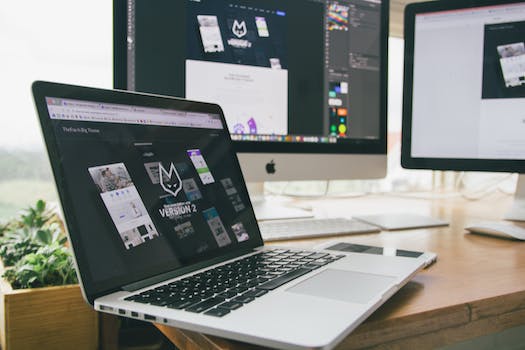 Impact of Technology Partnerships on Design E-commerce