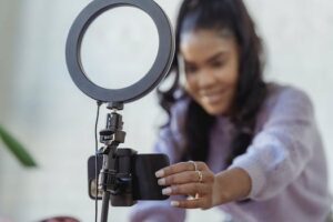 Video Content and Live Streaming: Influencer Marketing Powerhouses
